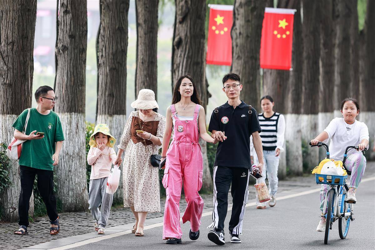 888绿色集团娱乐游戏